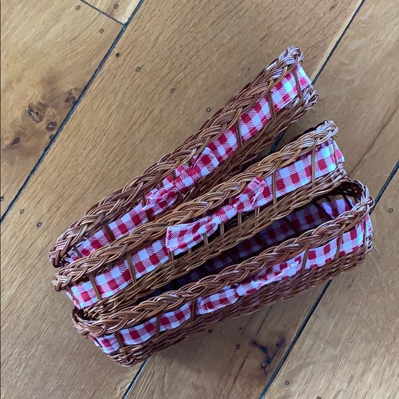 none Other - Bread or utensil baskets